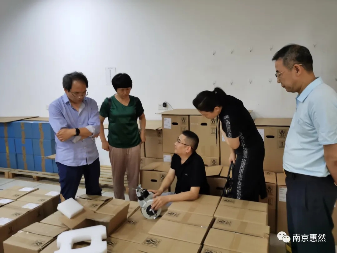 紫光股份智慧城市事业本部技术总监刘志强莅临我公司考察指导